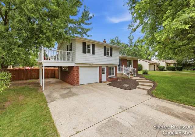 Homes for sale in Jenison, MI | 7470 Louise Ave, Jenison, MI 49428 | MLS# 70543026