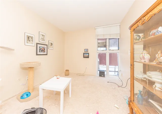 Listing Photo 2 - Condo for sale in building located at 2407 Packard 43e St, Ann Arbor, MI 48104 - Unit #