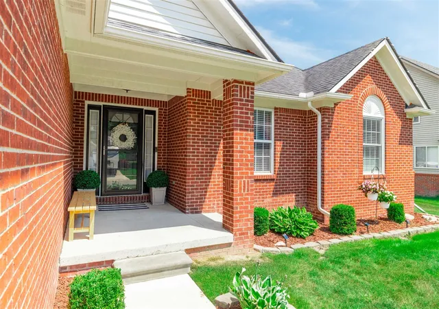 2nd image of 23509 W Creek Dr #36, New Boston, MI 48164 | MLS# 70542621