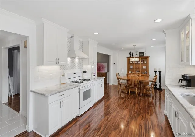 Photo 3 of Sale Pending at 3585 Loon Lake Rd, Wixom, MI 48393 | MLS# 61018321 | Listing updated on 2026-08-22