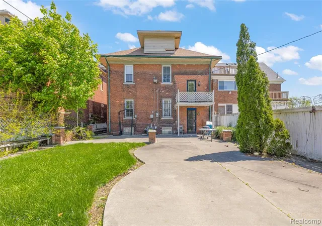 Photo 2 of Single family home for sale at 2425 W Grand Blvd, Detroit, MI 48208 1210 | MLS# 60990311 | Listing updated on 2026-09-30