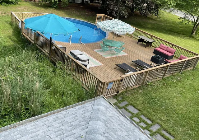 Photo 3 of Sale Pending at 2982 W Bundy Rd, Coloma, MI 49038 | MLS# 70553808 | Listing updated on 2026-09-16