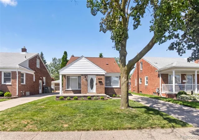 Homes for sale in Southgate, MI | 12972 Callender St, Southgate, MI 48195 | MLS# 61004755
