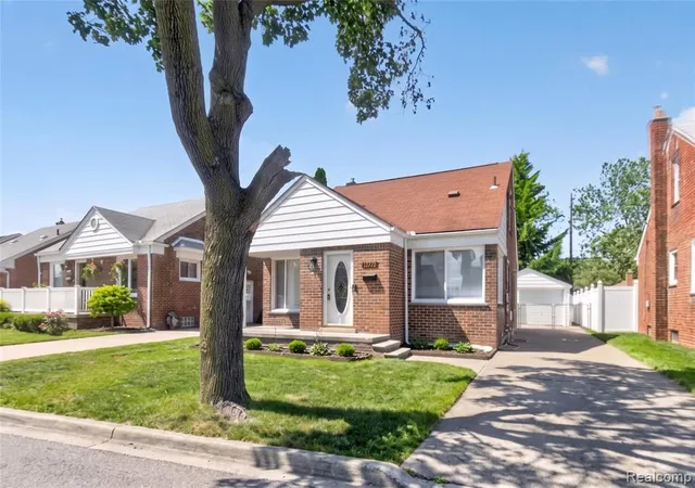 Homes for sale in Southgate, MI | 12972 Callender St, Southgate, MI 48195 | MLS# 61004755