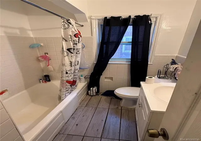 4th image of 17379 Murray Hill St, Detroit, MI 48235 | MLS# 60979075