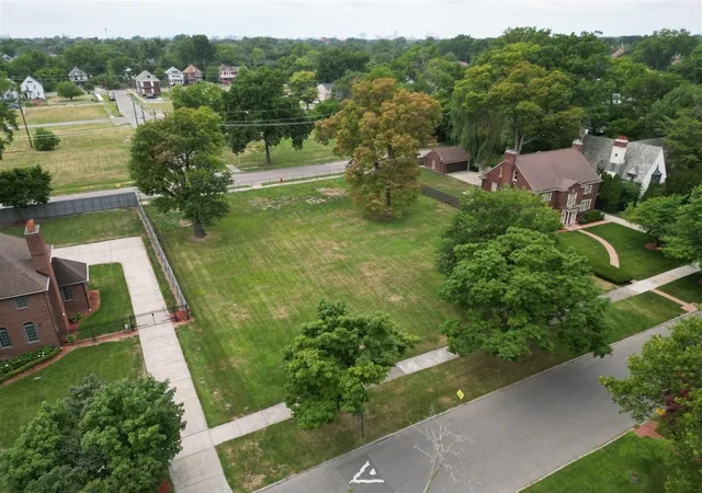 Photo 2 of Land for sale at 2969 Seminole St, Detroit, MI 48214 | MLS# 70555721 | Listing updated on 2026-08-30