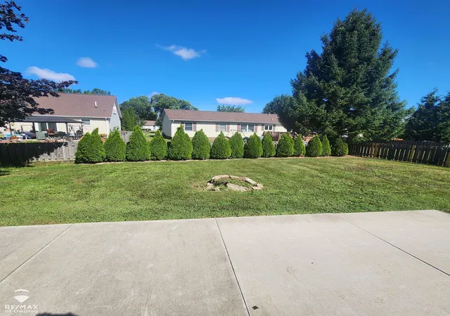 Photo 3 of Sale Pending at 21717 Hawthorn Ct, Macomb, MI 48404 | MLS# 50219733 | Listing updated on 2026-09-01