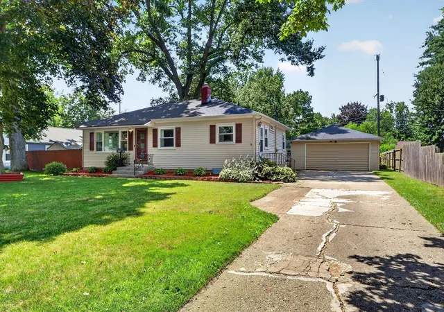 Homes for sale in Battle Creek, MI | 309 N Lincoln Blvd, Battle Creek, MI 49015 | MLS# 70543523