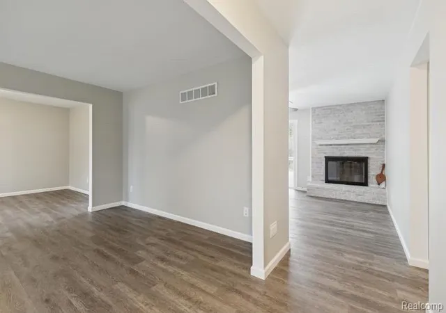 4th image of 15635 Martinsville Rd, Van Buren Township, MI 48111 | MLS# 61007964