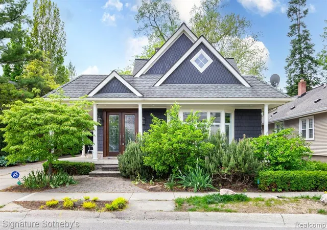 1st image of 608 Purdy St, Birmingham, MI 48009 | MLS# 60994369