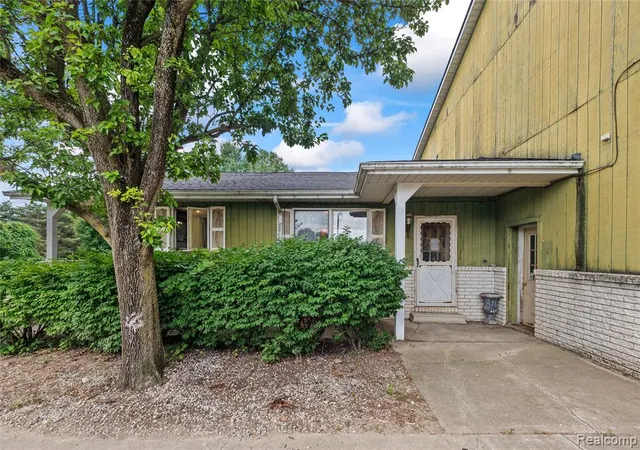 4th image of 5095 Casey Rd, Dryden, MI 48428 | MLS# 60997227