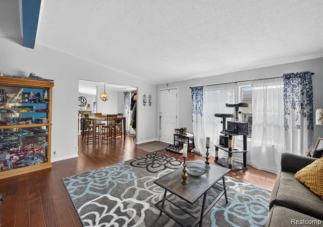 5th image of 2858 Boulder Ridge Trl, Milford, MI 48380 | MLS# 61011438