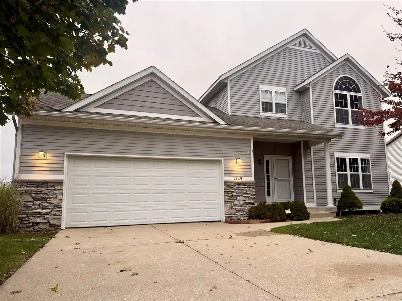 Photo 1 of Single family home for sale at 2125 Orchard Ridge Dr, Grand Rapids, MI 49534 | MLS# 70558283 | Listing updated on 2026-10-16