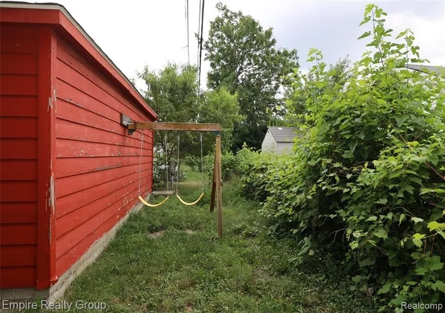 Photo 32 of Sale Pending at 4739 Mead St, Dearborn, MI 48126 | MLS# 61015902 | Listing updated on 2026-08-24