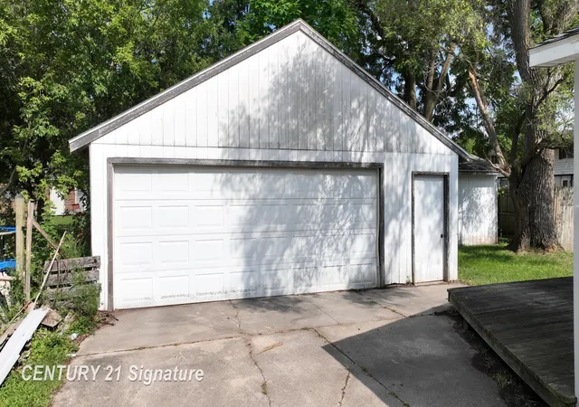 4th image of 1500 N Charles St, Saginaw, MI 48602 | MLS# 50217453