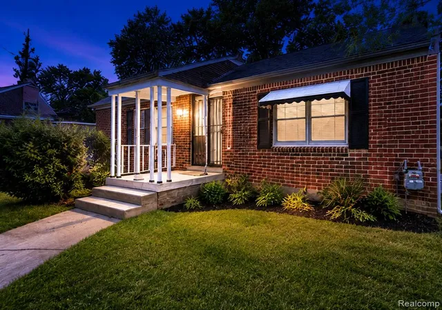 Photo 1 of Single family home for sale at 7619 Fielding St, Detroit, MI 48228 | MLS# 61020694 | Listing updated on 2026-08-15
