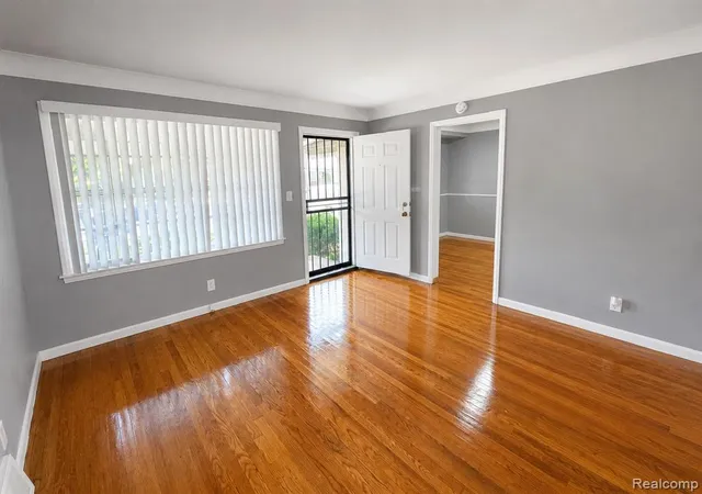 Photo 2 of Single family home for sale at 7619 Fielding St, Detroit, MI 48228 | MLS# 61020694 | Listing updated on 2026-08-15