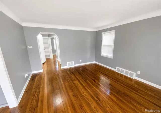 Photo 3 of Single family home for sale at 7619 Fielding St, Detroit, MI 48228 | MLS# 61020694 | Listing updated on 2026-08-15