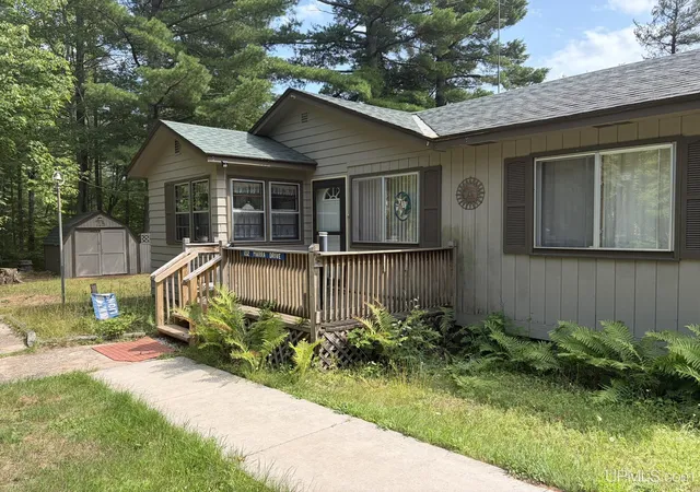 Photo 4 of Single family home for sale at 102 Marra Dr, Negaunee, MI 49849 | MLS# 50218510 | Listing updated on 2026-08-25