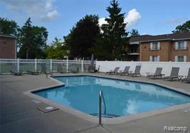 Homes for sale in Farmington Hills, MI | 30789 Shiawassee Rd, Farmington Hills, MI 48336