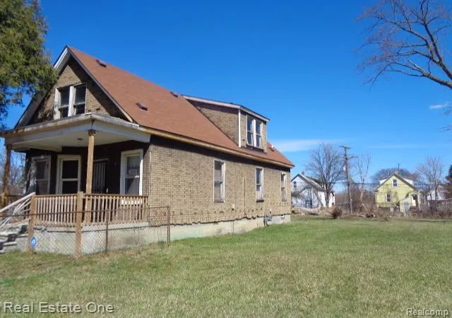4th image of 5468 Holcomb St, Detroit, MI 48213 3089 | MLS# 60979788