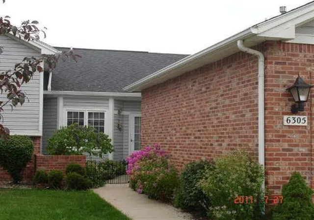 1st image of 6305 Squire Lake Dr, Flushing, MI 48433 | MLS# 20166547