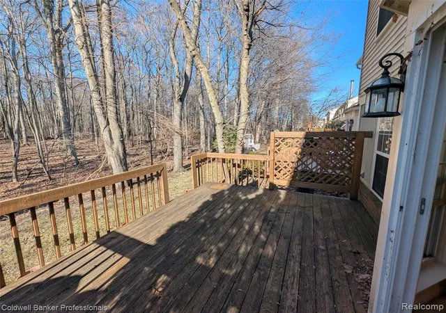 Homes for sale in Westland, MI | 7896 Rivergate Dr #19, Westland, MI 48185 | MLS# 60975708