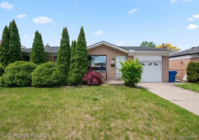 2nd image of 29639 Malvina Dr, Warren, MI 48088 3765 | MLS# 60993985