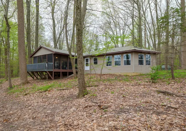 Homes for sale in Gobles, MI | 22431 Paulson Rd, Gobles, MI 49055 | MLS# 70519021