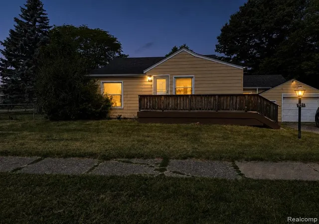 Homes for sale in Garden City, MI | 921 Venoy, Garden City, MI 48135 | MLS# 61007659