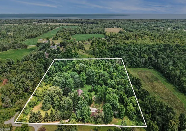 Photo 4 of Sale Pending at 7800 Hemlock Dr, Burtchville, MI 48059 | MLS# 50218384 | Listing updated on 2026-08-30