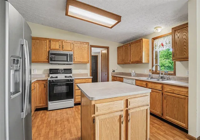 Homes for sale in Cassopolis, MI | 69728 Calvin Center Rd, Cassopolis, MI 49031 | MLS# 70537973