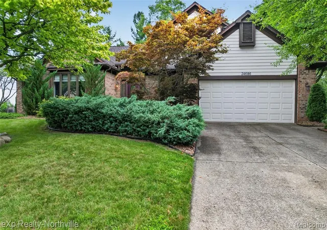 Photo 1 of Sale Pending at 24686 Venice Dr, Novi, MI 48374 | MLS# 61010456 | Listing updated on 2026-08-17