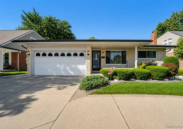 Photo 1 of Single family home for sale at 13167 Kozak Dr, Sterling Heights, MI 48312 3242 | MLS# 61024229 | Listing updated on 2026-09-18
