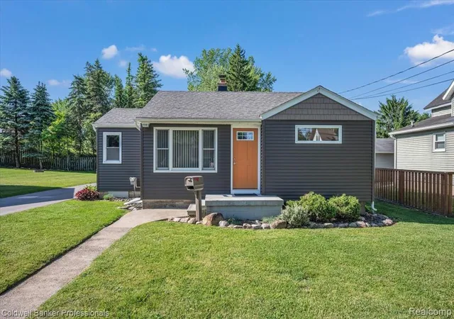 Photo 1 of Single Family Residence at 507 W Fitzgerald St, Durand, MI 48429 | MLS# 60997485 |  | Sold on 2026-06-30