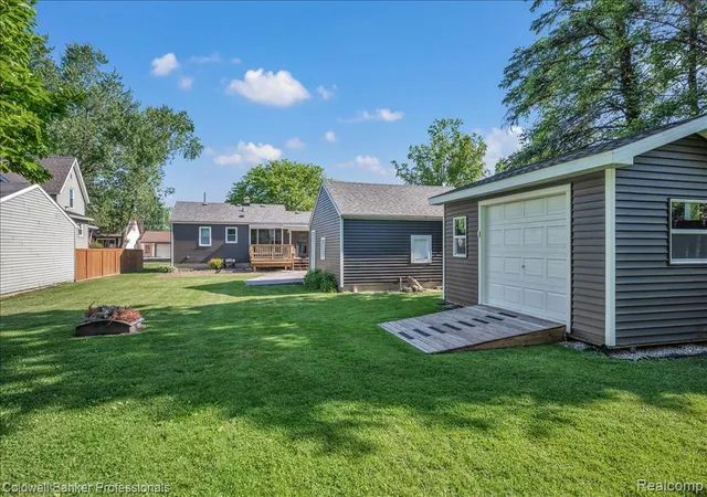 Photo 5 of Single Family Residence at 507 W Fitzgerald St, Durand, MI 48429 | MLS# 60997485 |  | Sold on 2026-06-30