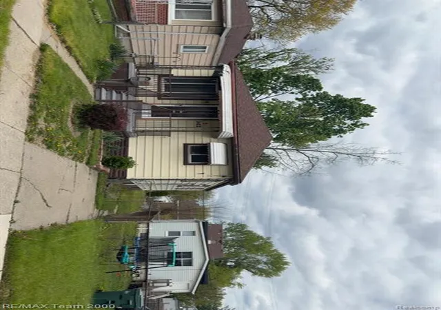Homes for sale in Lincoln Park, MI | 1402 Morris Ave, Lincoln Park, MI 48146 | MLS# 60991142