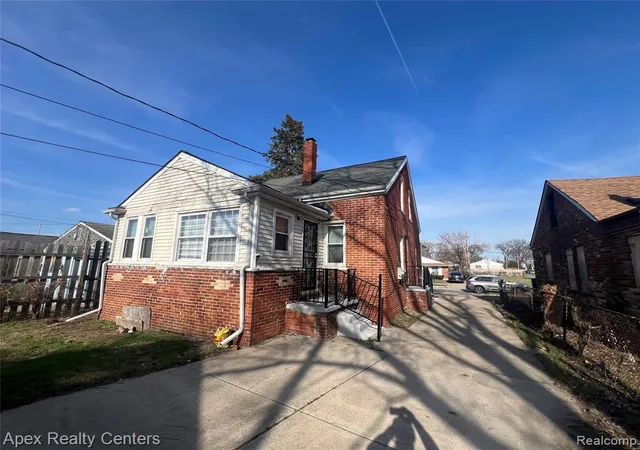 Photo 2 of Single family home for sale at 20411 Washburn St, Detroit, MI 48221 1023 | MLS# 60983174 | Listing updated on 2026-09-10