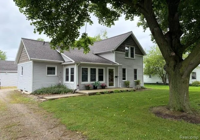 2nd image of 431 Lytle Ave, Harbor Beach, MI 48441 | MLS# 61001017