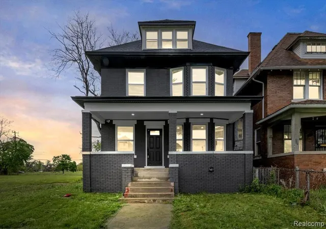 Photo 1 of Single family home for sale at 2181 Harding St, Detroit, MI 48214 3126 | MLS# 61025397 | Listing updated on 2026-08-29