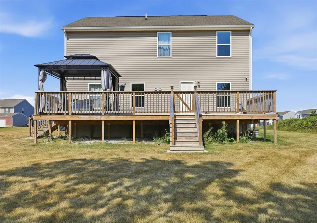 Photo 3 of Single family home for sale at 6045 Crooked River Dr, Swartz Creek, MI 48473 | MLS# 70551095 | Listing updated on 2026-08-28