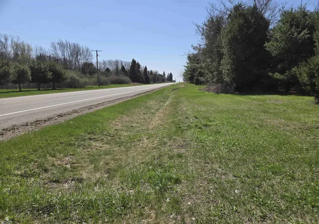 Homes for sale in Peck, MI | 5834 Brockway Rd, Peck, MI 48466 | MLS# 50204996