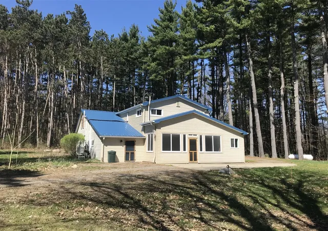 Homes for sale in Rives Junction, MI | 8727 Lansing Ave, Rives Junction, MI 49277 | MLS# 70541328