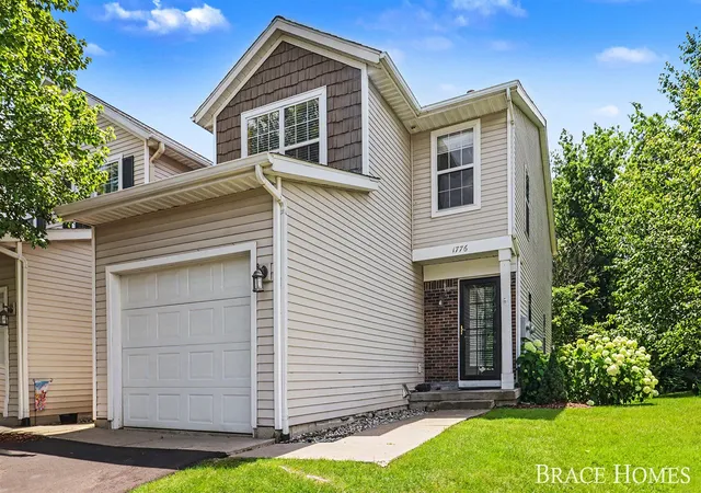 Photo 1 of Condo for sale at 1776 Grand Ct, Grand Rapids, MI 49525 | MLS# 70541017 | Listing updated on 2026-09-17