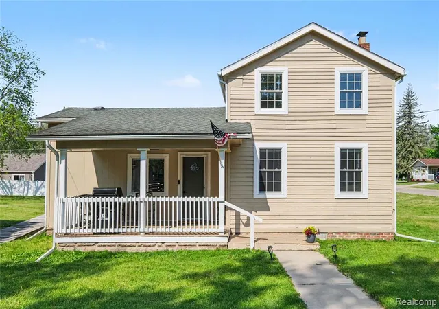 Homes for sale in Pinckney, MI | 306 S Mill St, Pinckney, MI 48169 | MLS# 61006450