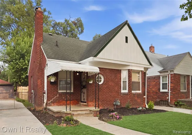Photo 4 of Single family home for sale at 16748 Saint Marys St, Detroit, MI 48235 3653 | MLS# 61012635 | Listing updated on 2026-08-29