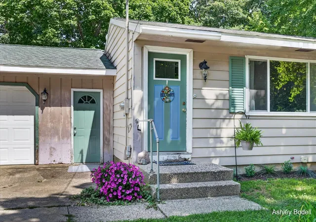 Photo 2 of Sale Pending at 1448 Baywicke Dr, Lowell, MI 49331 | MLS# 70553905 | Listing updated on 2026-09-24