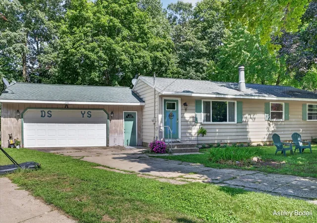 Photo 3 of Sale Pending at 1448 Baywicke Dr, Lowell, MI 49331 | MLS# 70553905 | Listing updated on 2026-09-24