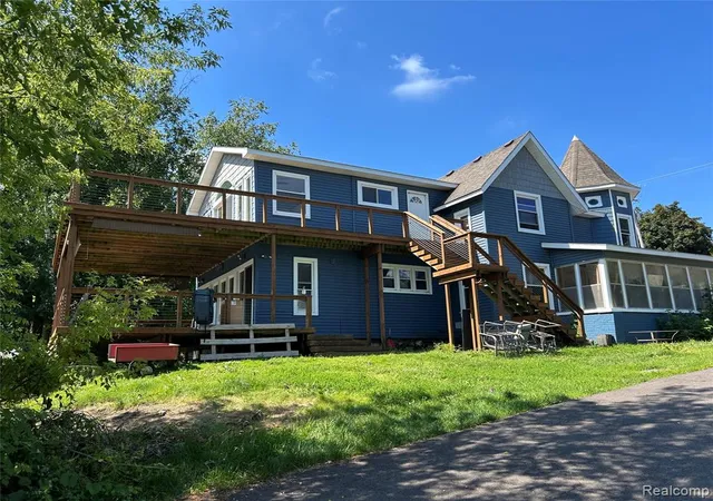 3rd image of 16185 Seymour Rd, Linden, MI 48451 9775 | MLS# 61006941