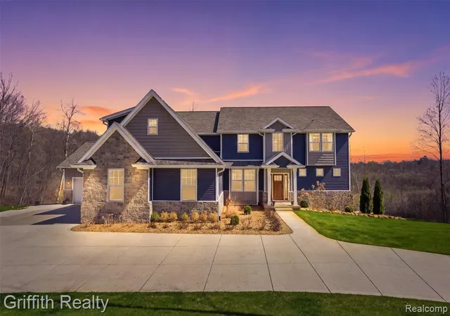 1st image of 2550 Hartun Dr, Brighton, MI 48114 | MLS# 60987364